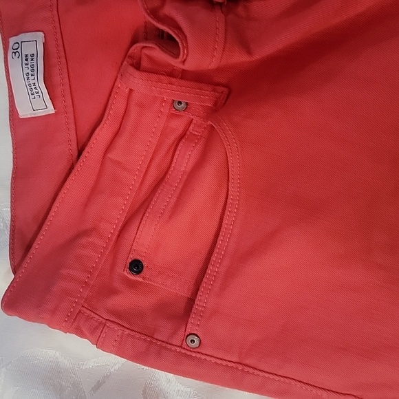 🔥 Gap 1969 Womens s 30 fire coral  Legging Jeans 5 Pocket Stretchable in EUC - Picture 5 of 9